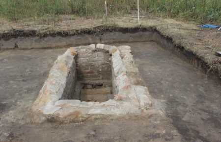 На Рівненщині археологи розкопали поховання монахинь ХVІІІ століття