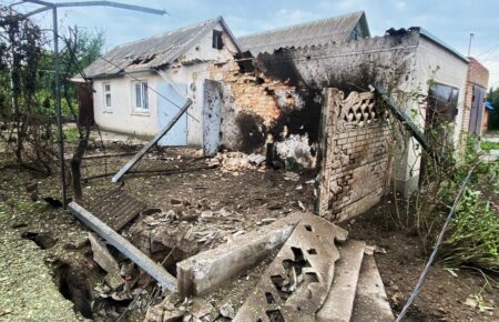 Російські окупанти атакували Нікополь на Дніпропетровщині з важкої артилерії (ФОТО)