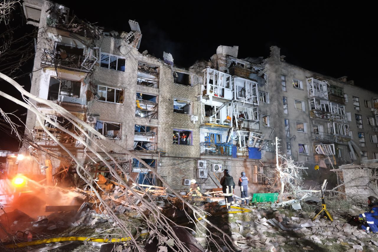 Ракетний удар по Покровську: кількість поранених зросла майже до 70 (ФОТО)