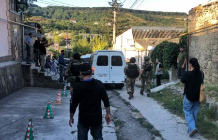 «Прийшли»: кого і за що у День незалежності окупанти знову затримали у Криму