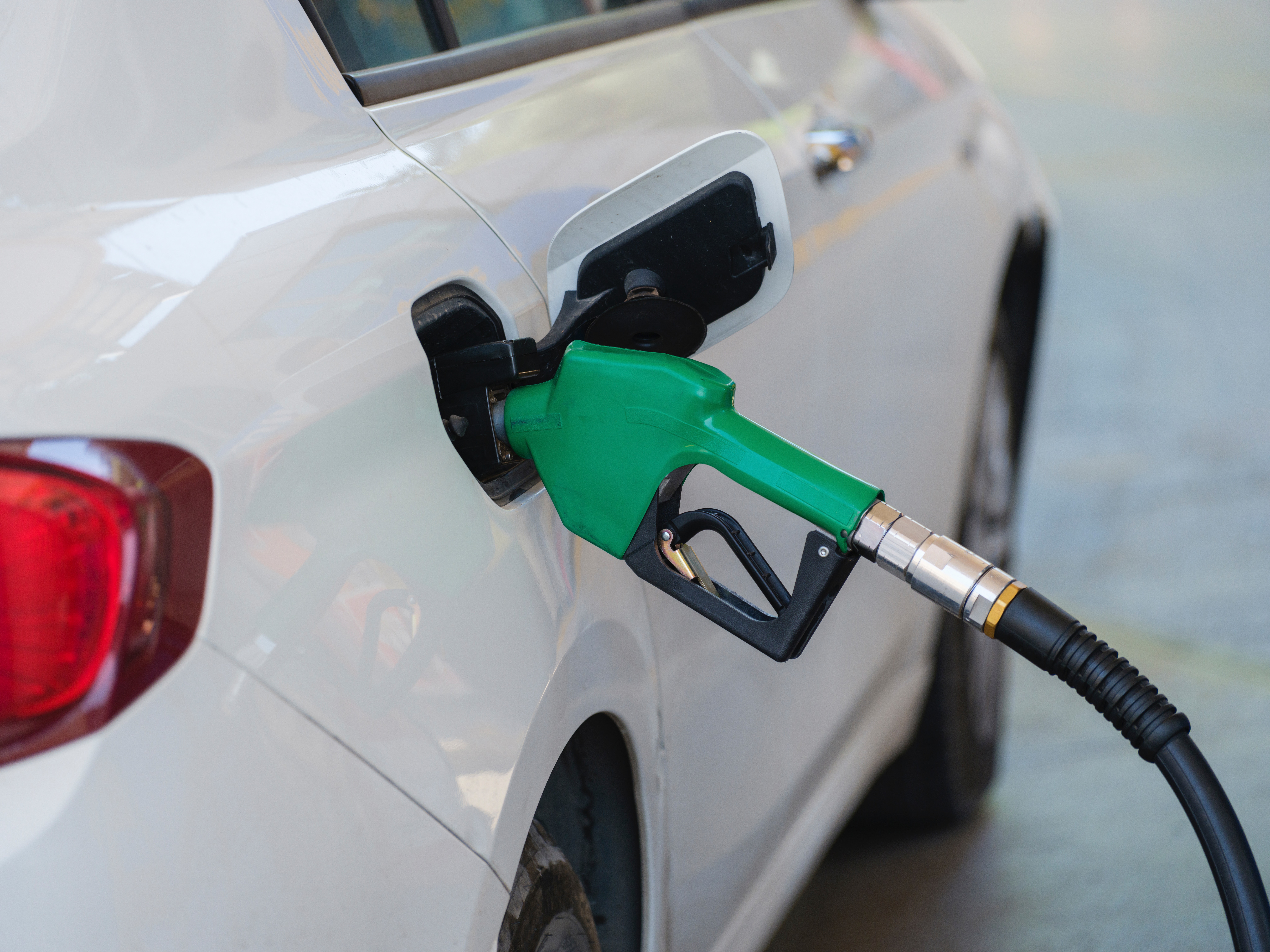 Ціна за літр бензину може збільшитись до 60 грн — Сергій Куюн