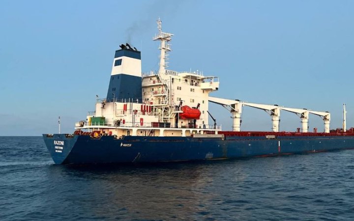 Зеленський повідомив про проходження ще двох суден тимчасовим «зерновим коридором»