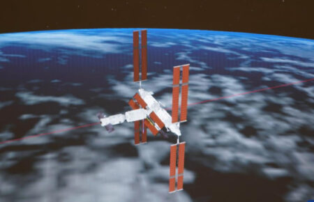 Від китайської космічної станції у бік Землі рушив корабель «Тяньчжоу-5»