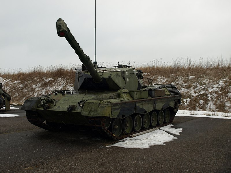 Україна отримає ще 45 танків від Данії