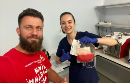 У Києві немовляті з рідкісним захворюванням трансплантували кістковий мозок