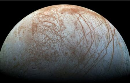 На одному зі супутників Юпітера виявили джерело вуглецю