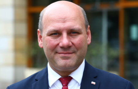 Польский министр допустил сокращение поддержки Украины из-за кризиса с агроимпортом