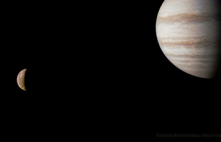 Місія NASA Juno зробила спільне фото Юпітера з його супутником Іо
