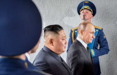 Чим поділяться один з одним два диктатори — Путін і Кім Чен Ин?