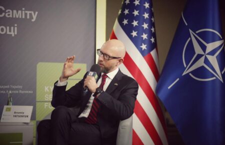 На Вашингтонському саміті Україна має отримати запрошення в НАТО, що буде рівнозначним початку переговорів про вступ — Яценюк на КБФ