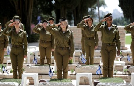 В Ізраїлі щороку перед Днем незалежності відзначають День пам'яті полеглих захисників