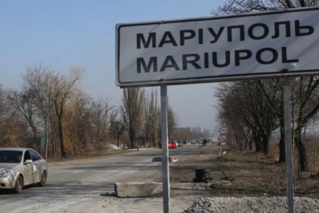 В оккупированном Мариуполе горожане стоят в очереди за тарелкой каши — Андрющенко