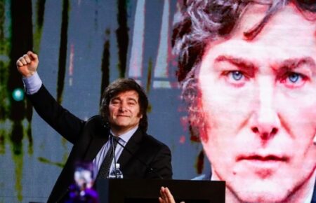 Новый президент Аргентины обратился к Зеленскому с «мирной инициативой»