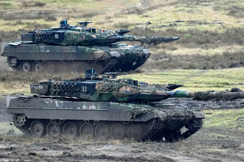 Швейцарія схвалила продаж Німеччині танків Leopard 2 за умови, що їх не нададуть Україні