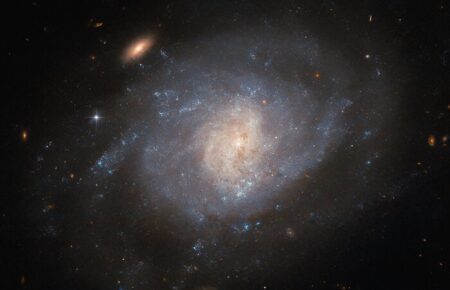 Hubble показав спіральну галактику у сузір’ї Кита