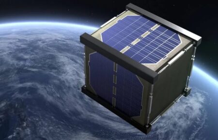 У 2024 році США і Японія планують запустити перший у світі деревʼяний супутник