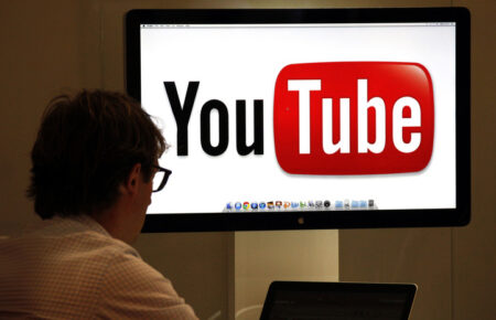 Як алгоритми YouTube допомагають просувати російську дезінформацію?