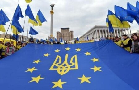 Українці бачать у євроінтеграції спосіб подолання корупції — Олена Щербан
