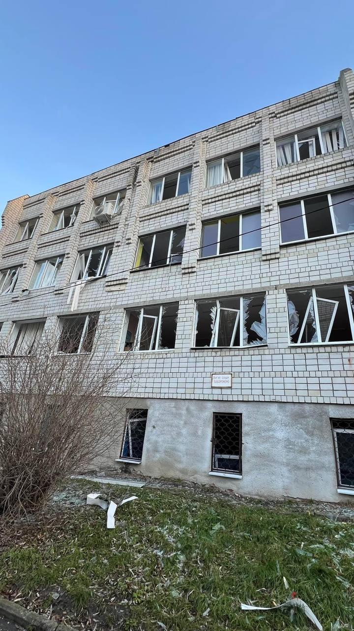 figure_cutУдар по Львову: один человек погиб, 8 пострадали, повреждены учебные заведения (ФОТО, ВИДЕО)