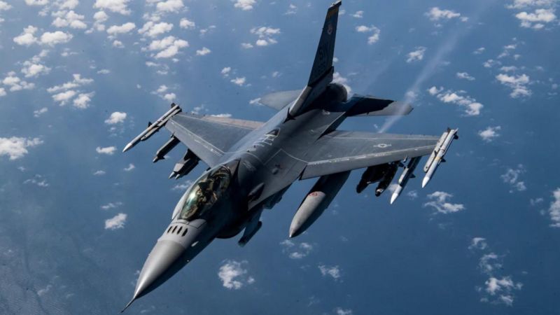 Нидерланды начали подготовку к передаче Украине первых самолетов F-16 — Зеленский