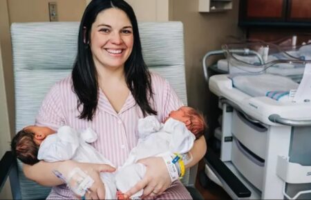 Американка з двома матками народила двох немовлят в різні дні