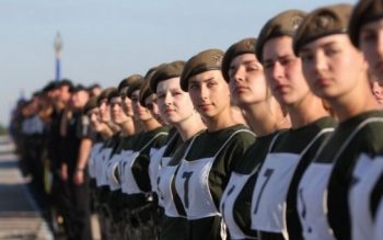 Чи потрібні окремі жіночі підрозділи в українській армії?