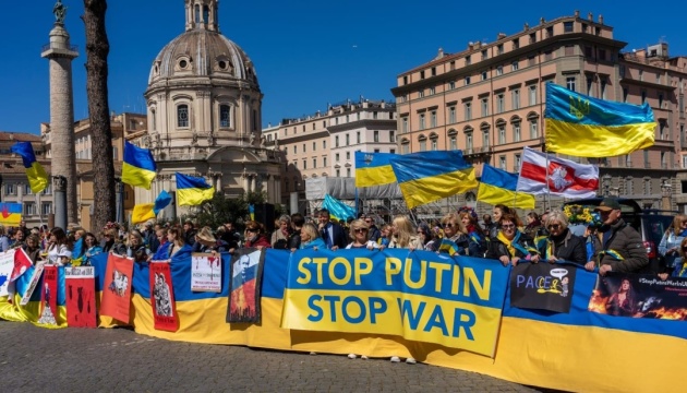 Пропагандистський захід про Маріуполь в Італії: як українцям протистояти таким подіям