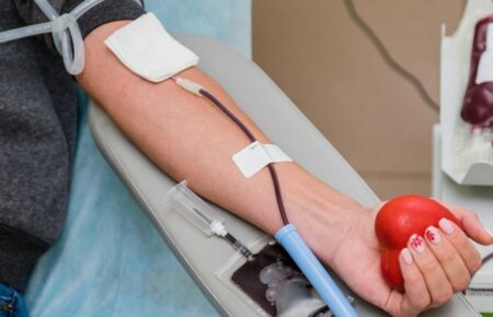 В Україні залишається висока потреба у крові: МОЗ закликає українців до донорства