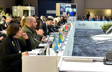 Умєров у Давосі закликав створити міжнародну групу щодо виведення російських військ з України