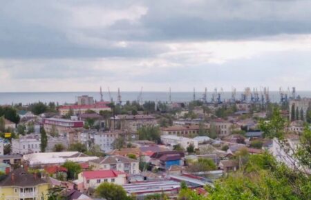 Інфраструктура на узбережжі Азовського моря перетворена на суцільний військовий об'єкт — кореспондентка