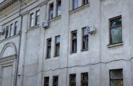 У Херсоні через російський обстріл пошкоджений театр