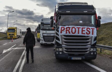 Чому польські перевізники відновлюють страйки на кордоні