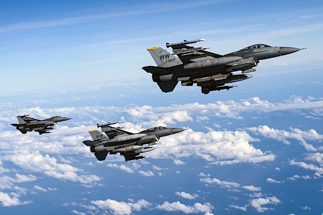 На «Рамштайні» буде доповідь по F-16 — голова місії України при НАТО