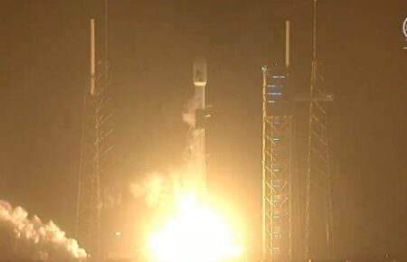 SpaceX і NASA запустили у космос супутник PACE