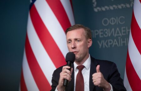 Допомога США дасть Україні змогу вистояти та рухатися вперед у 2025 році — Салліван