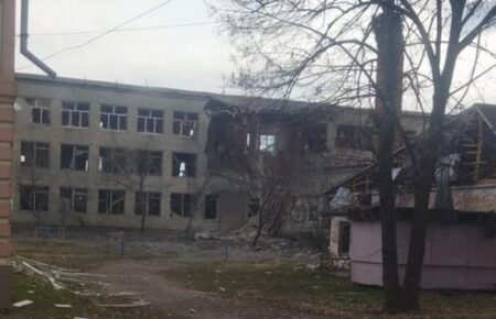 Окупанти зруйнували школу у Великописарівській громаді Сумщини (ФОТО)