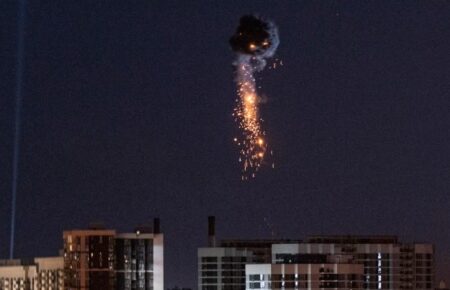 Над Києвом сили ППО вночі збили близько 10 ракет ворога