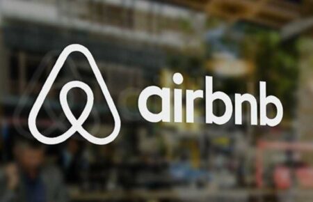 Airbnb заборонила орендодавцям встановлювати камери всередині житла