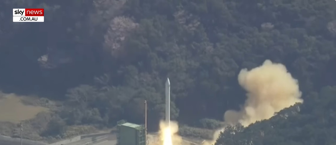 Японська ракета «Кайрос» з урядовим супутником вибухнула відразу після злету