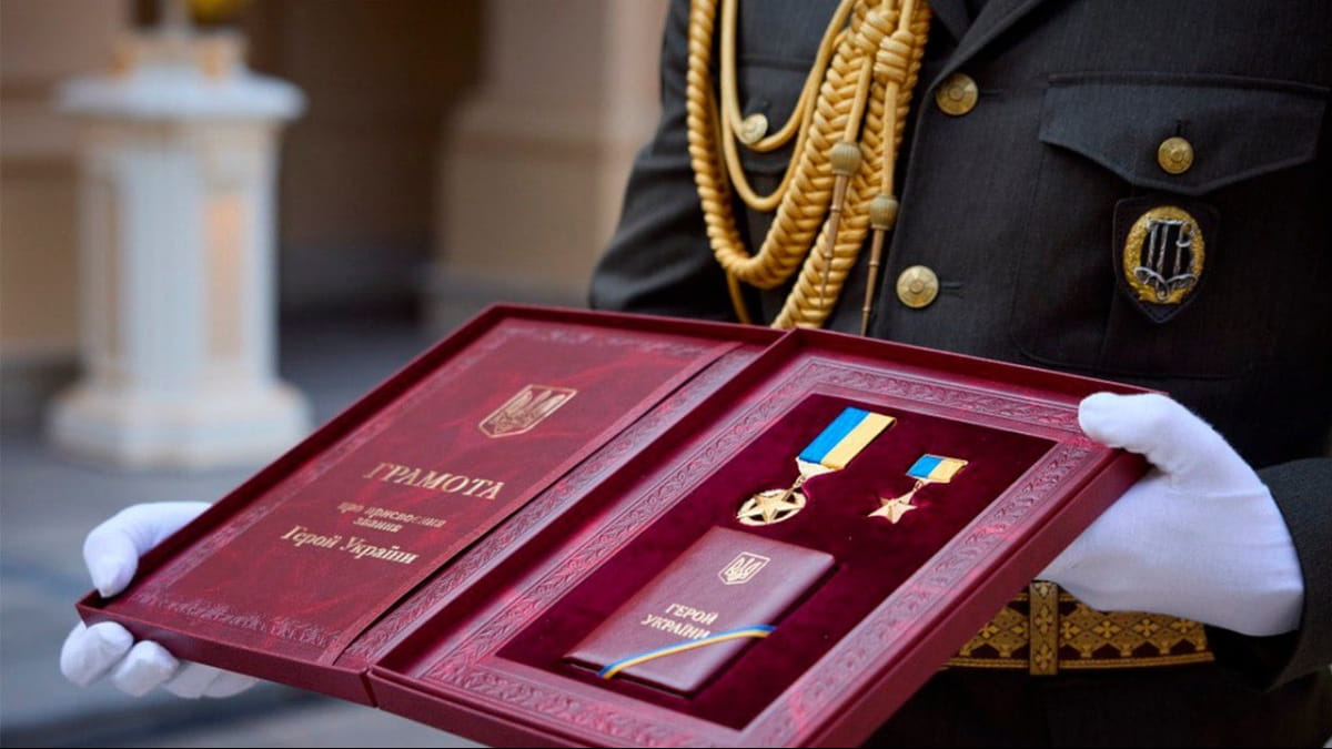 Із 40 солдатів, нагороджених званням Героя України, 38 отримали відзнаку посмертно — співробітниця Центру спільних дій