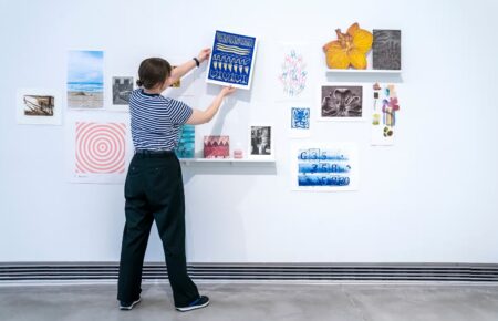 Единбурзька галерея запрошує всіх охочих повісити свої роботи на її стінах