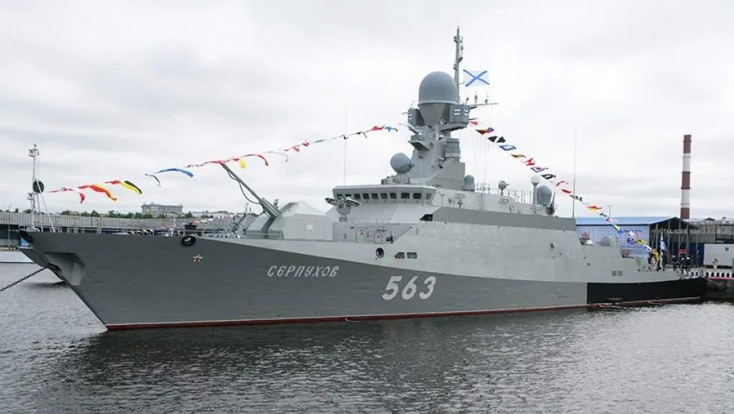 У РФ горів малий ракетний корабель «Сєрпухов» — ЗМІ