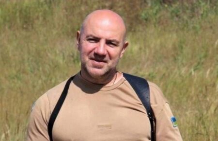 Волонтер Роман Донік: «Важко знайти людину, яка зробила для послаблення ЗСУ більше, ніж Хомчак»
