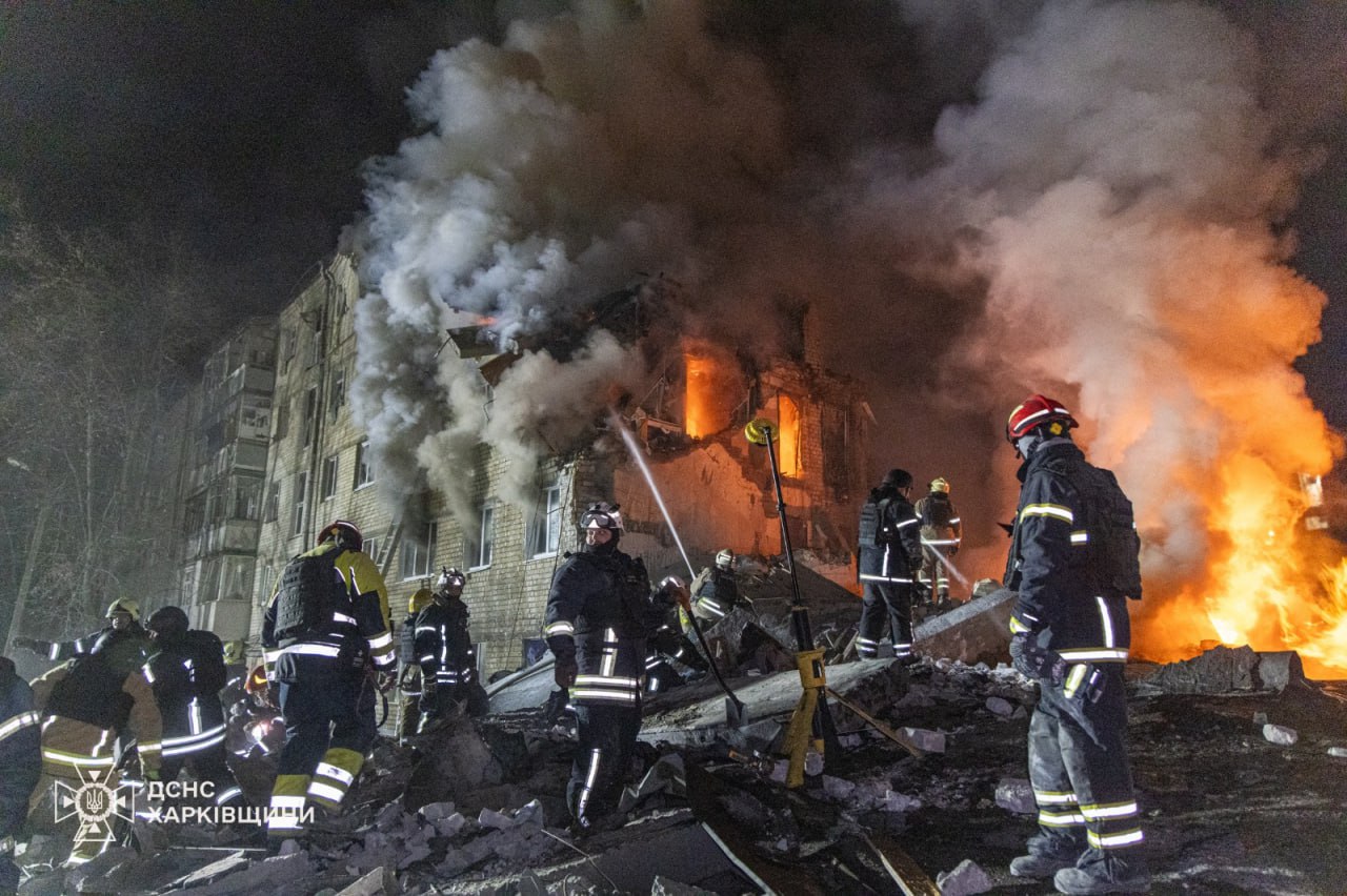 ППО вночі знешкодила 19 російських ракет та 453 БпЛА, якими Росія атакувала Україну